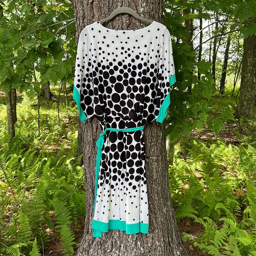 Retro Dress - Picture 2 of 11